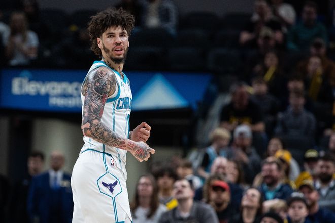 夏洛特黄蜂117-86大胜篮网终结两连败，米勒砍2