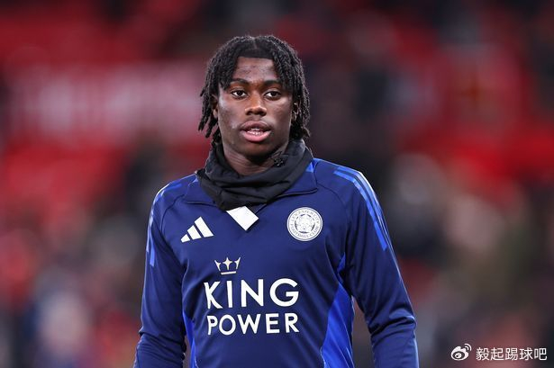 曼联瞄准年轻中场新星 引援目标覆盖中卫位置